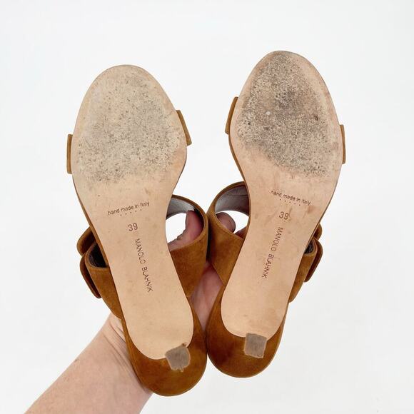Manolo Blahnik Gable Camel Brown Suede Buckle Open Toe Stiletto Mules IT 39 - Picture 9 of 10
